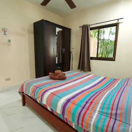 Corner Villa - Pattaya Holiday House Walking Street 4 Bedrooms Luaran gambar